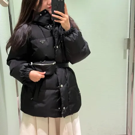 プラダ ダウンジャケット