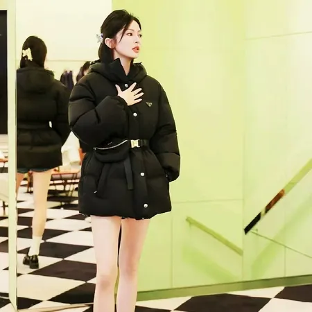 プラダ ダウンジャケット