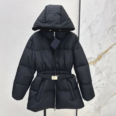 プラダ ダウンジャケット