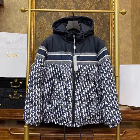 ディオール ダウンジャケット