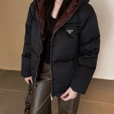 プラダ ダウンジャケット