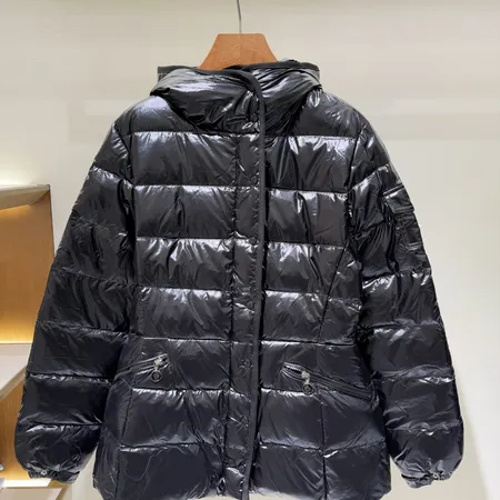 モンクレール ダウンジャケット