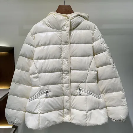 モンクレール ダウンジャケット