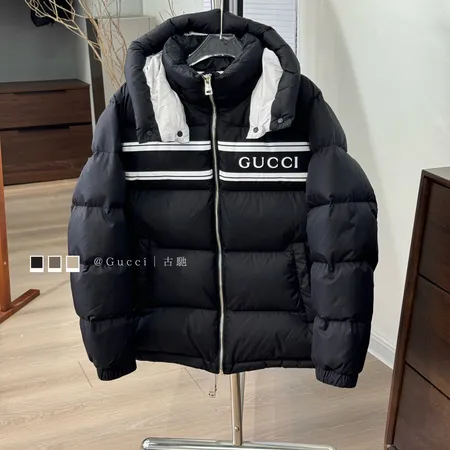 グッチ ダウンジャケット