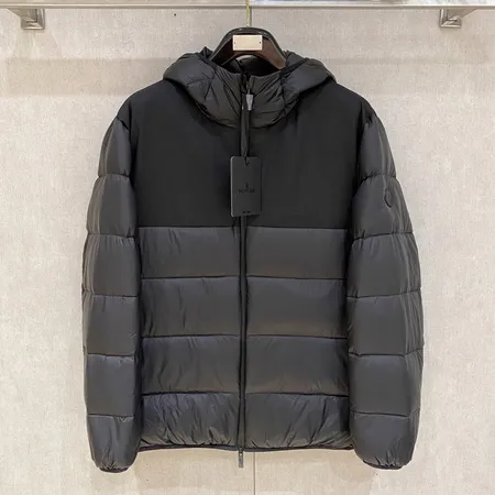 ルイヴィトン ダウンジャケット