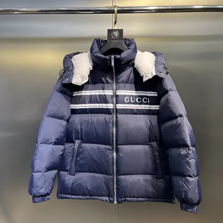 グッチ ダウンジャケット