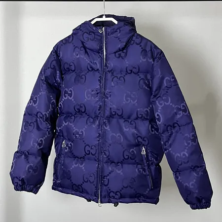 グッチ ダウンジャケット