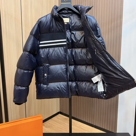 グッチ ダウンジャケット