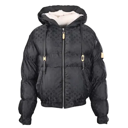 ルイヴィトン ダウンジャケット