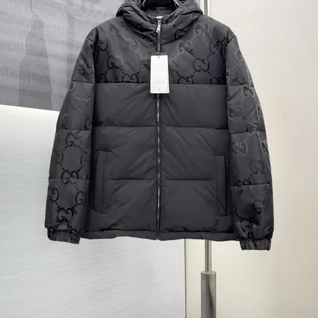 グッチ ダウンジャケット