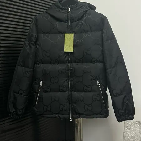 グッチ ダウンジャケット