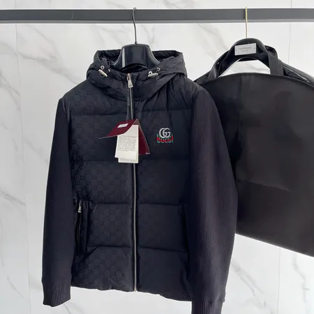 グッチ ダウンジャケット