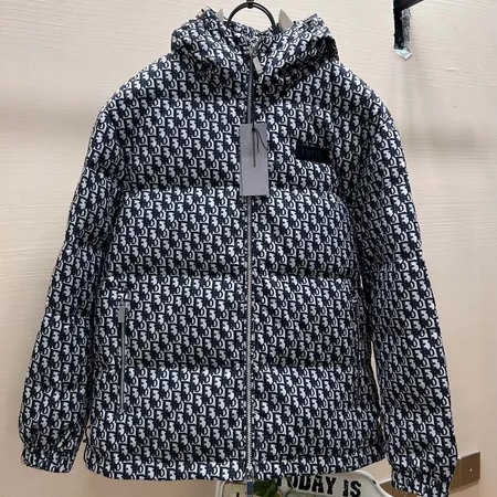 ディオール ダウンジャケット