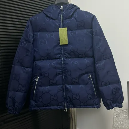 グッチ ダウンジャケット