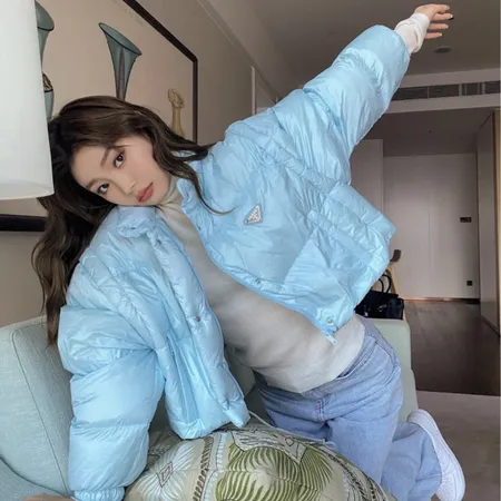 プラダ ダウンジャケット