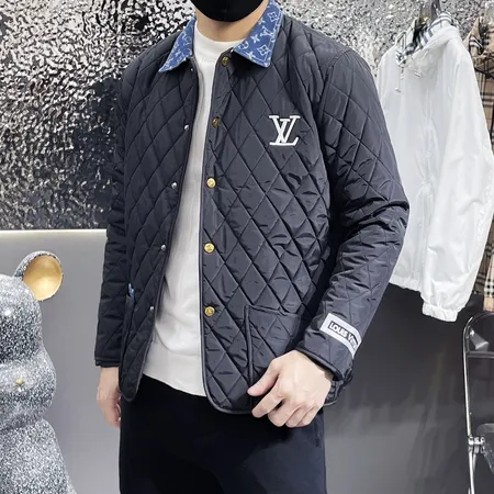 ルイヴィトン ダウンジャケット