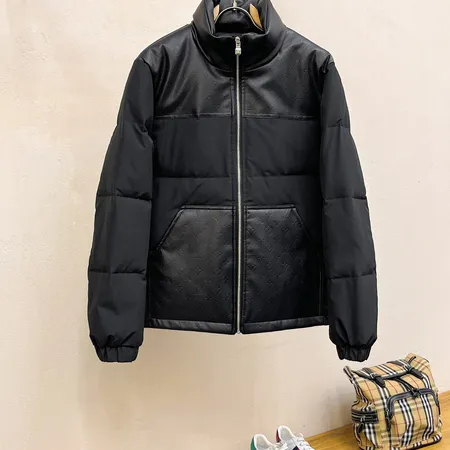 ルイヴィトン ダウンジャケット