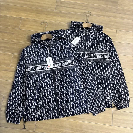 ディオール ダウンジャケット