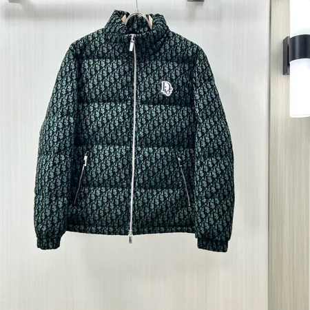 ディオール ダウンジャケット