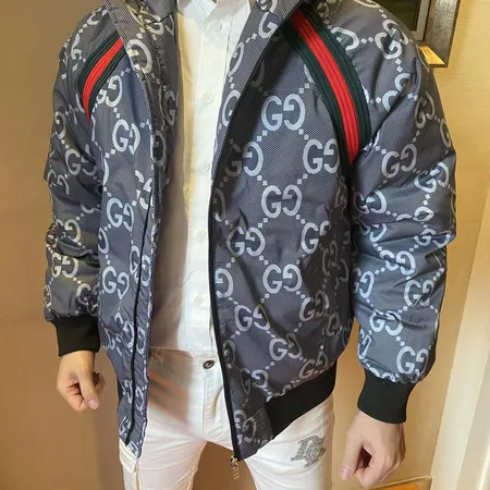 グッチ ダウンジャケット