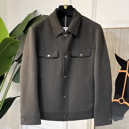 ルイヴィトン ダウンジャケット