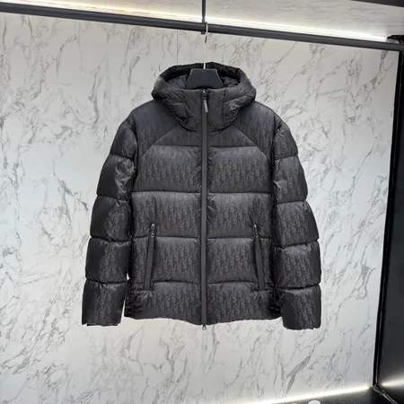 ディオール ダウンジャケット