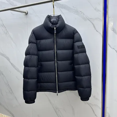 ディオール ダウンジャケット