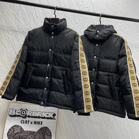 グッチ ダウンジャケット