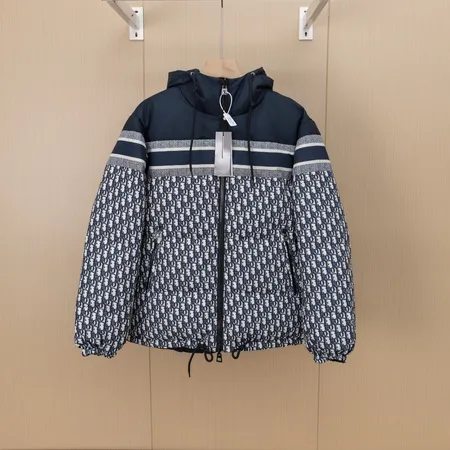 ディオール ダウンジャケット