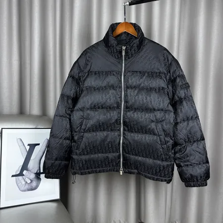 ディオール ダウンジャケット