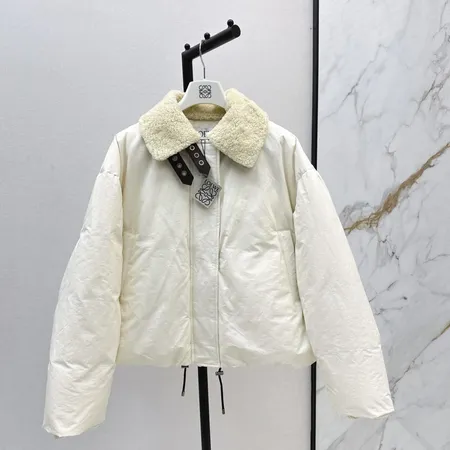 ロエベ ダウンジャケット