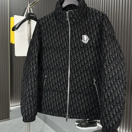 ディオール ダウンジャケット