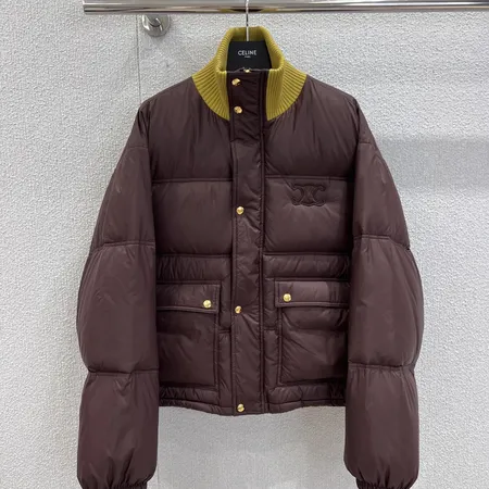 セリーヌ ダウンジャケット