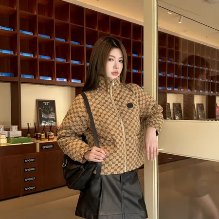 グッチ ダウンジャケット