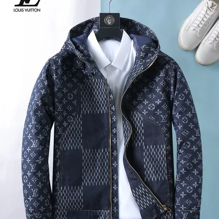 ルイヴィトン ダウンジャケット