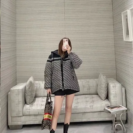 ディオール ダウンジャケット