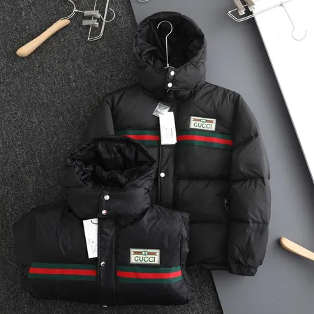 グッチ ダウンジャケット