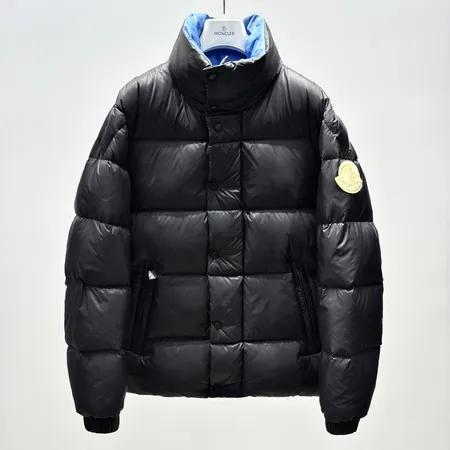 モンクレール ダウンジャケット