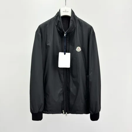 モンクレール ダウンジャケット