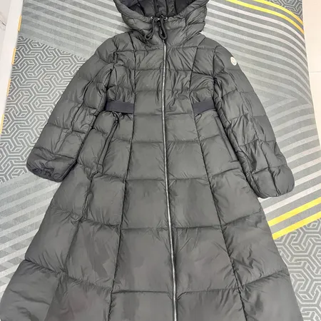 モンクレール ダウンジャケット