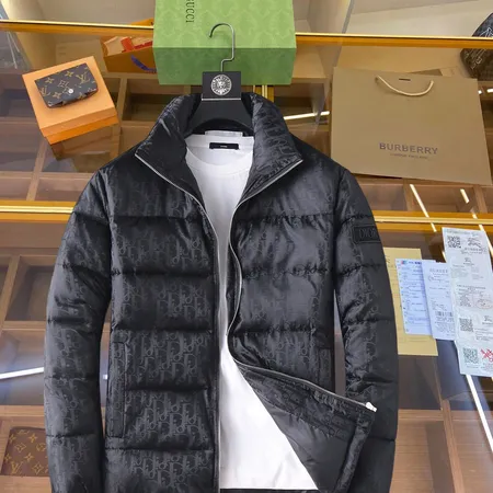 ディオール ダウンジャケット