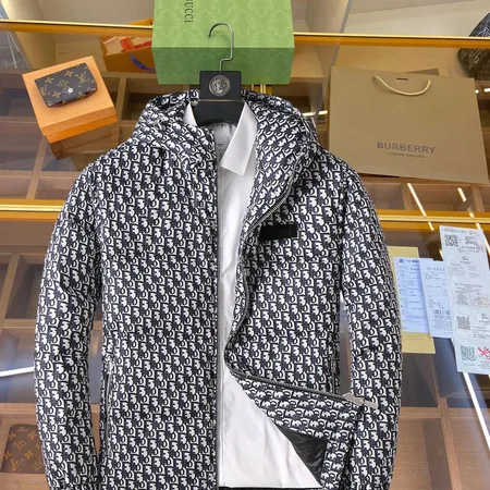 ディオール ダウンジャケット