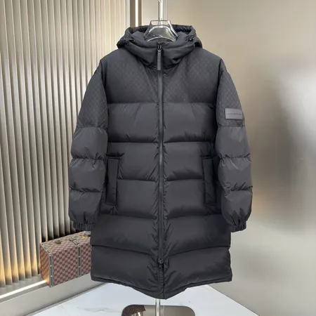 ルイヴィトン ダウンジャケット