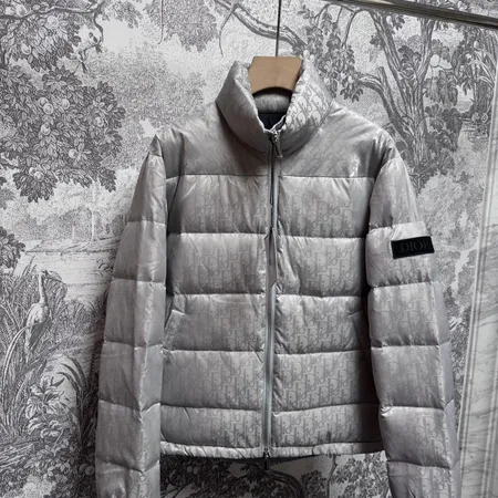 ディオール ダウンジャケット