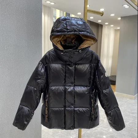 モンクレール ダウンジャケット