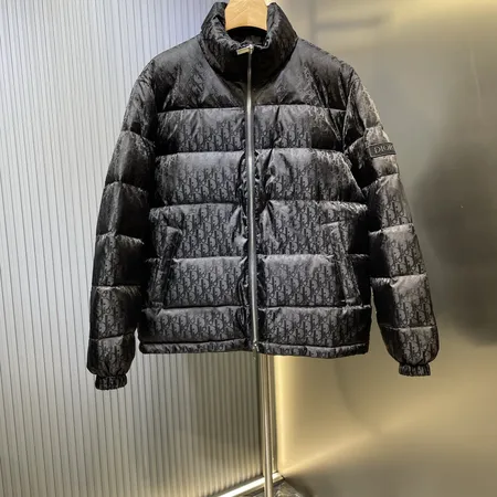 ディオール ダウンジャケット