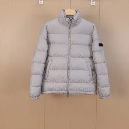 ディオール ダウンジャケット