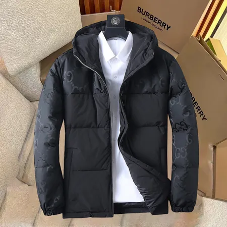 グッチ ダウンジャケット