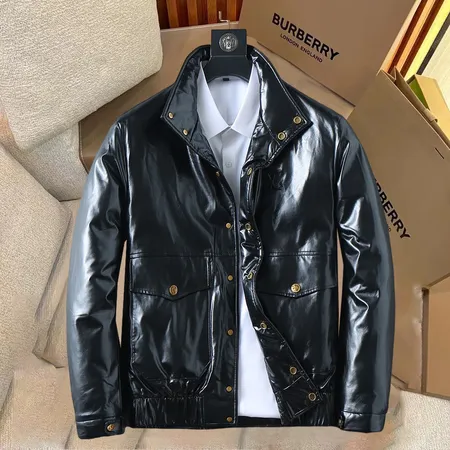 ルイヴィトン ダウンジャケット