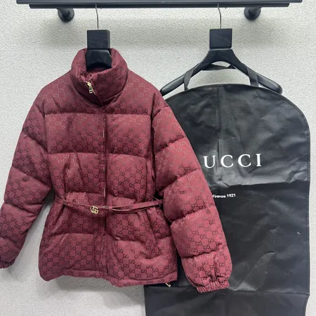 グッチ ダウンジャケット